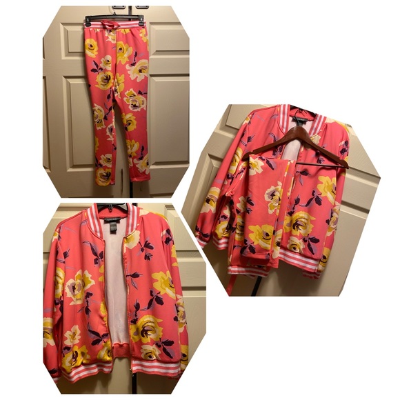 2pc set - Picture 1 of 1